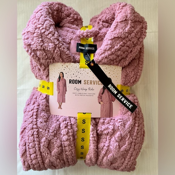 Room Service Robe size large - Picture 2 of 9